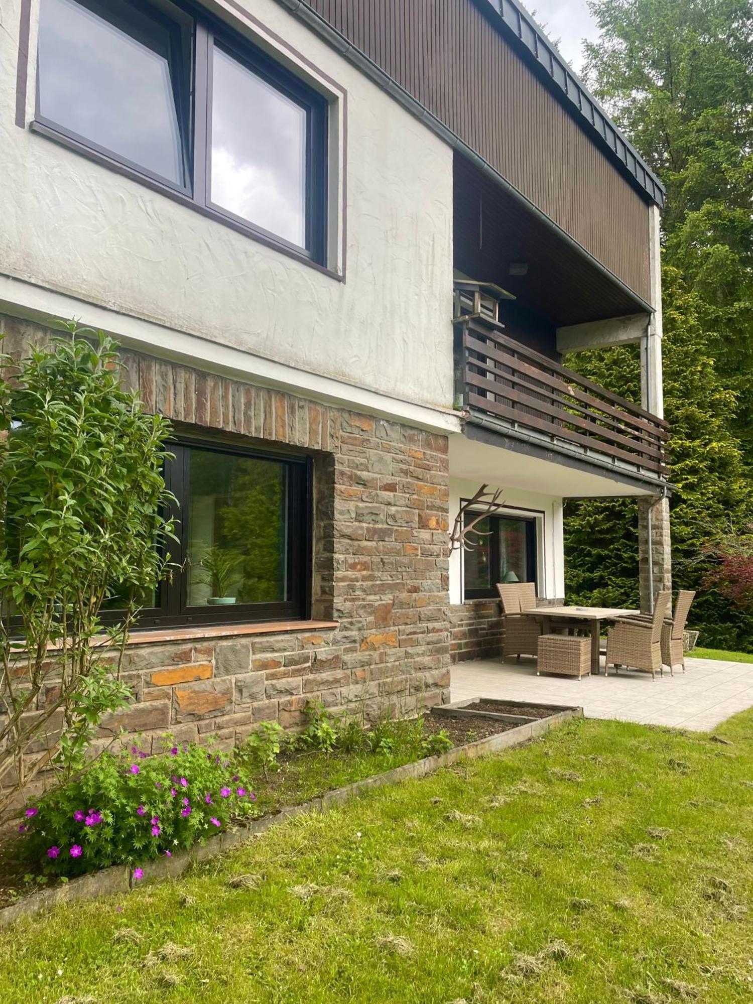 Talblick Chalet Blankenheim 布兰肯海姆 外观 照片